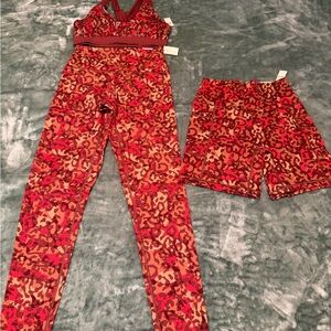 Red Leopard Print Activewear Set women’s size large from Offline by Aerie